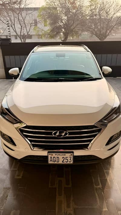 Tucson for Sale (8.5 Million) excellent condition