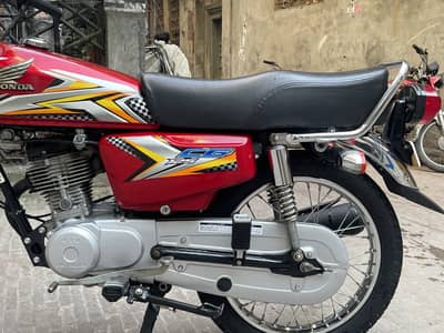 Honda 125 total junian