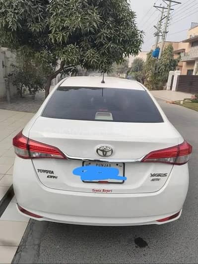 Toyota Yaris Sedan ATIV CVT 1.3