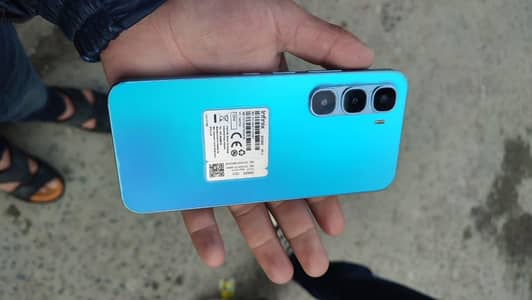 Infinix hot 60 pro complete box 8+8 128