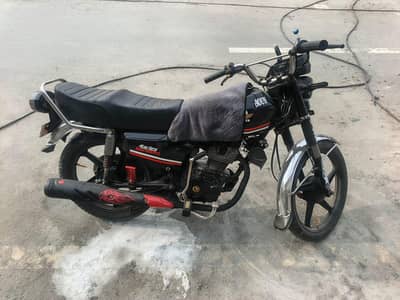 Honda 125cc 2015 model only WhatsApp 03=29=35=56=1=32