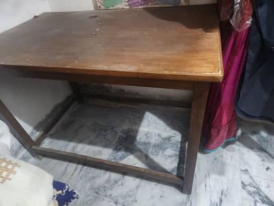 iron table of solid wood