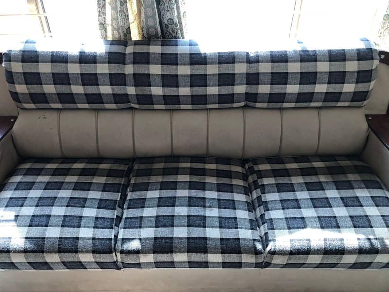 sofa set 0