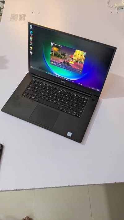Dell precision 5530 i7 8th generation|16 gb| 256gb nvmi | 4 GB NVIDI.