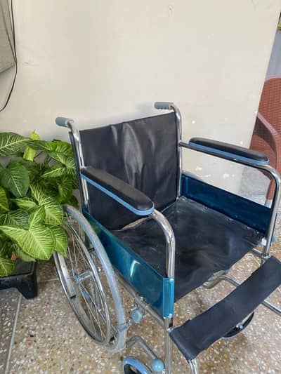 wheel chair for urgent sale