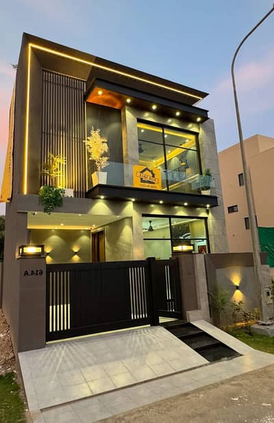 5 MARLA BRAND NEW BUNGALOW FOR RENT | DHA 9 TOWN