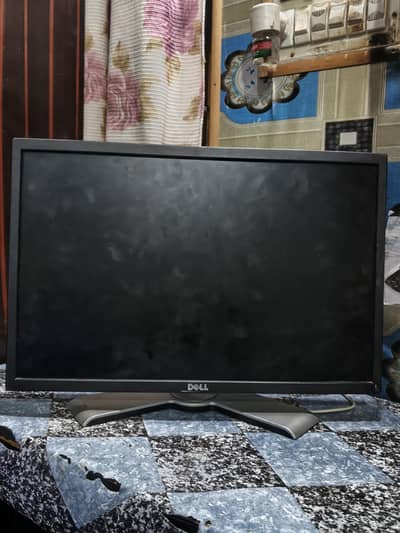 22"inch LCD Dell Aplus All ok high graphics All pods