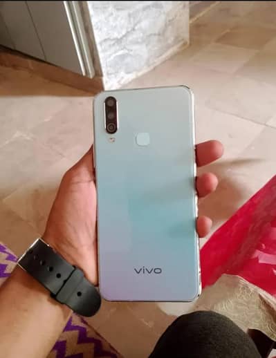 vivo y17 8/256