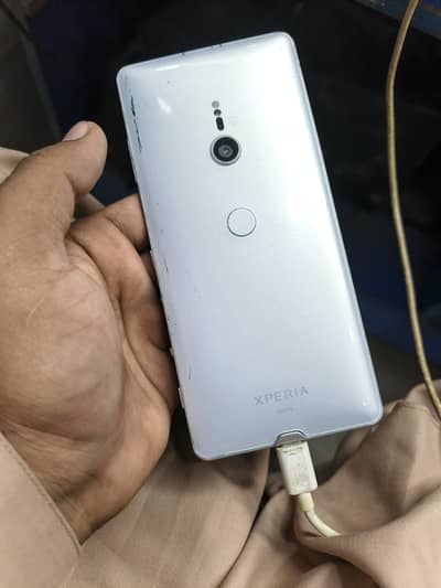Sony Xperia XZ3  PTA Approved  snapdragon 845