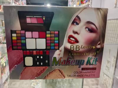 makeup kit