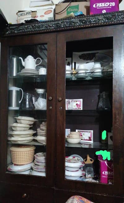 showcase with three tables