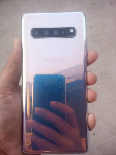 Samsung Galaxy S10 5G Single Sim 256 ( 0/3/0/1/9/6/2/5/7/8/8 )