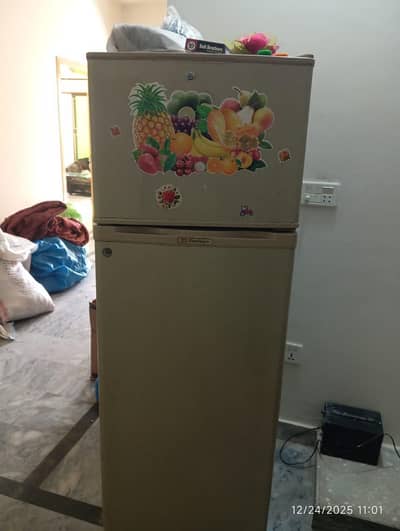 dawlance refrigerator