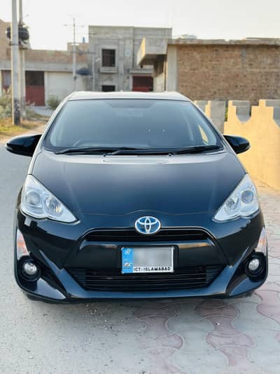 Toyota Aqua G LED Soft Leather Selection