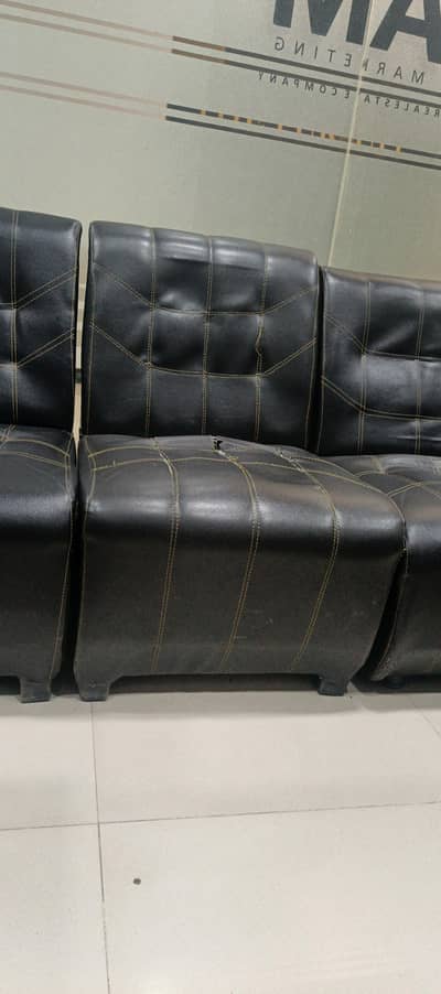 6 piece Sofa Set Available For Sale