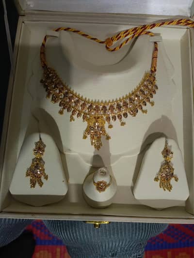 Gold set 2 tola