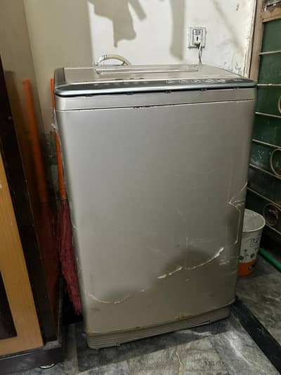 Dawlance automatic machine