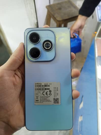 Infinix Hot 40i 16 GB 128 GB TOTAL janion