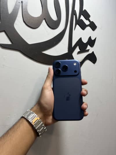 IPHONE 17 PRO