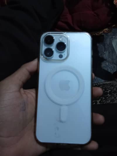 I phone 14 pro max change possible ha