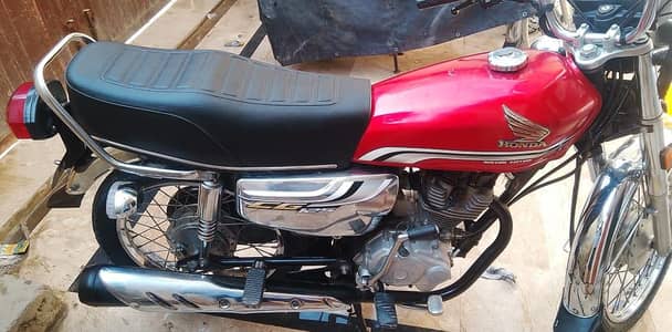 Honda 125 ( special Edition) 10 by 10 condition registration rahim