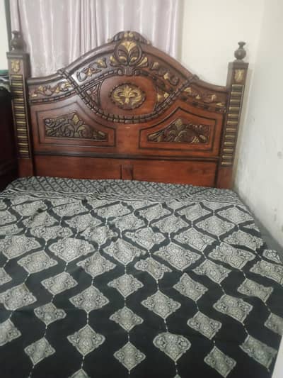 king size bed said table mattress