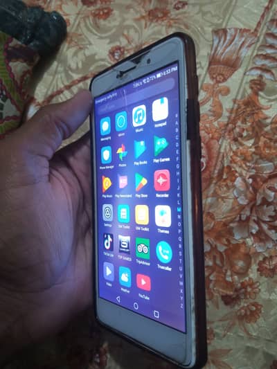 Honor 6x, 3gb ram/32gb storage ,