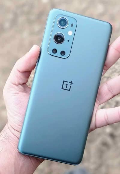 OnePlus 9pro 12/256 GB 03214369497 My whatsapp number