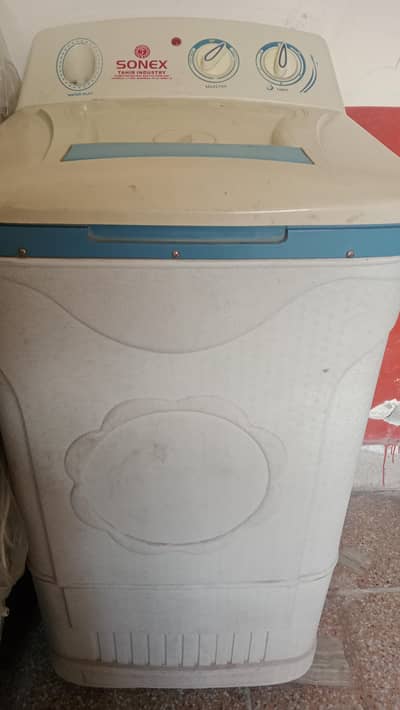 Dryer 10 kg plastic body
