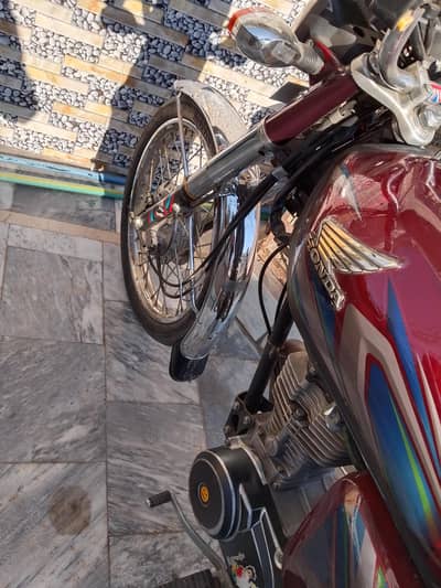 Honda 125 2022 model new condition all documents clear
