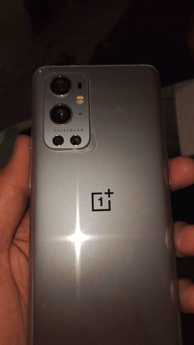 One plus 9 pro 12 256  Non pta All okay Only one fault