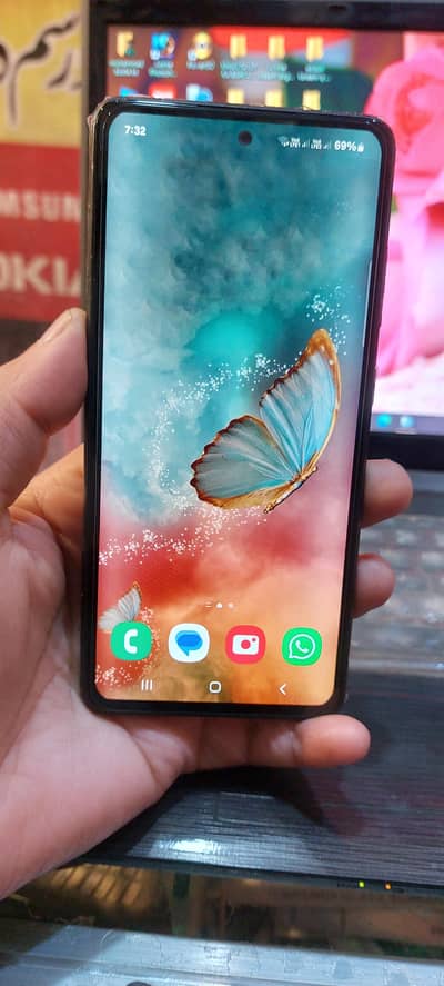 Samsung a52  dul sim official pta aproof  box charger