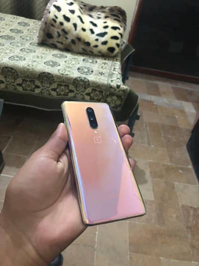 One plus 8 5G 8GB Ram 128 memory