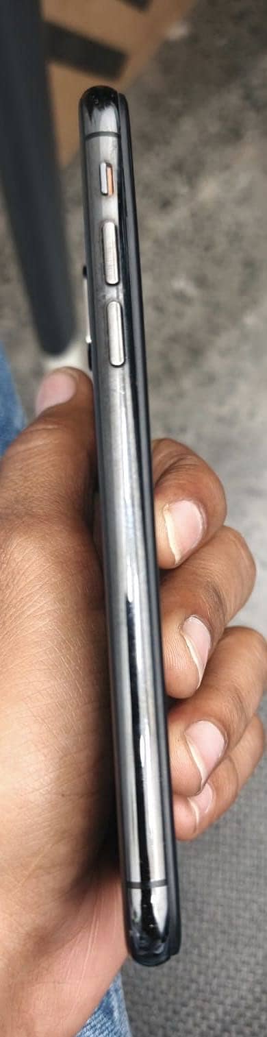 Iphone Xs PTA Approved 64GB