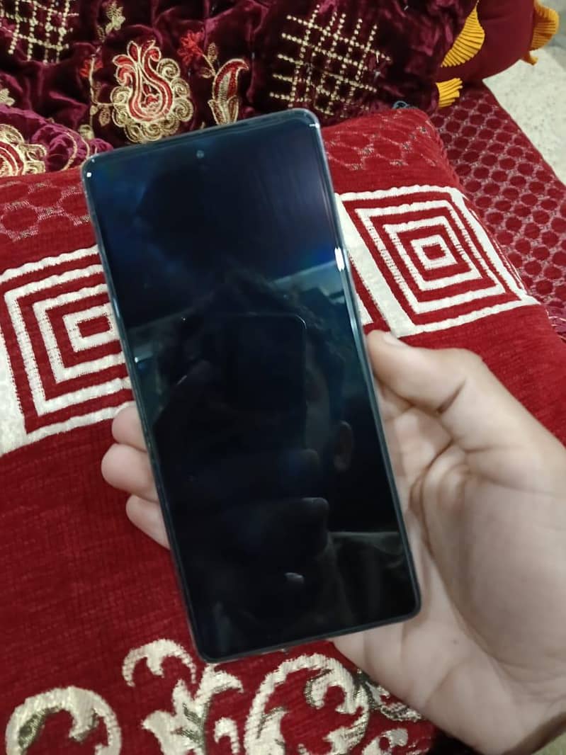 Techno Camon 30 0