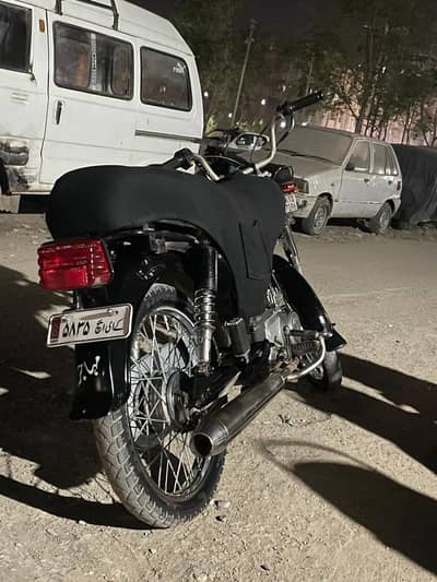 bionic hai bike mai sirf chimte ka bush ka Kam hai baki ok hai