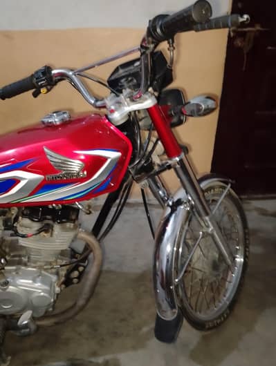 Honda cg125 bike