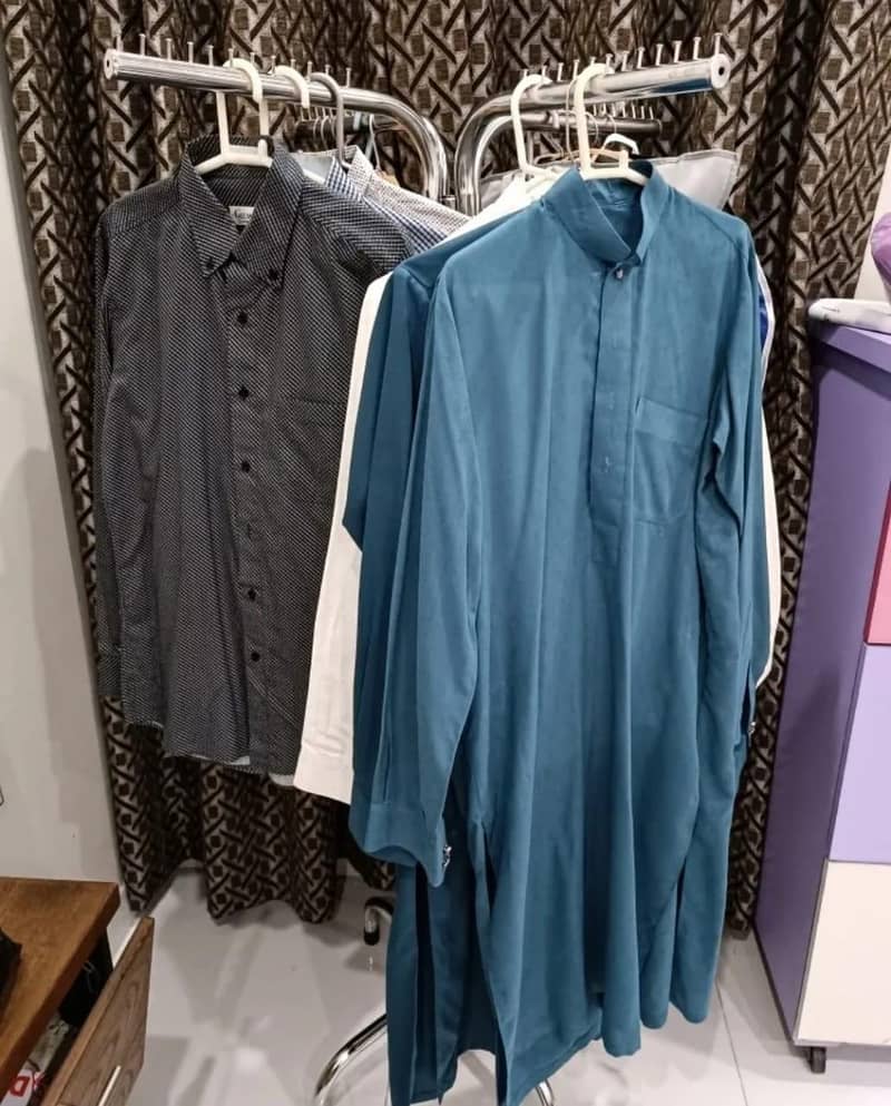 Clothes Hanging Stand 1