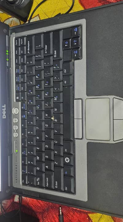 Dell Laptop D630 in working condition for 10k rs