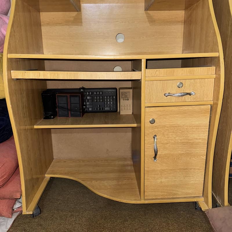 Computer/Study Table with Shelves & Lockable Storagew 2