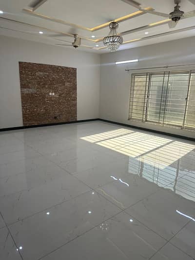 1 Kanal house available for rent in Bahria Town phase 1to7