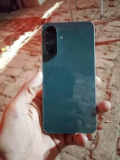 i am selling my mobile samsung a56