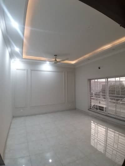 1 Kanal Upper Portion Available For Rent In NFC Society