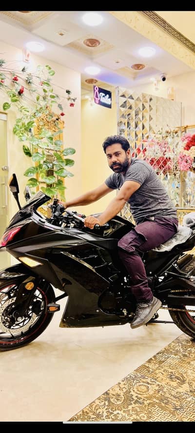 Kawasaki Ninja 250. cc brand new bike all Punjab registered black