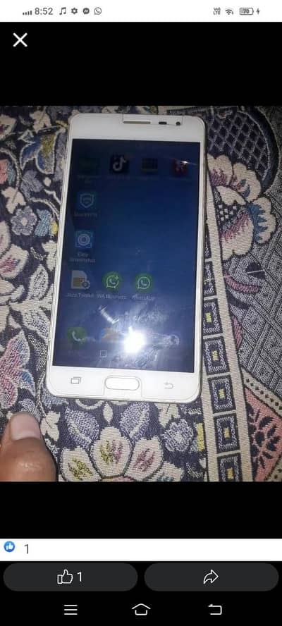 Borad sale karna ha iss ka