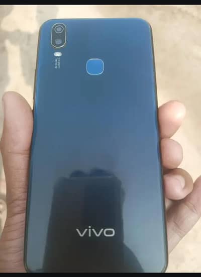 vivo Y11 3 32 full box urgent sale