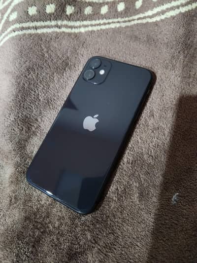 I phone 11 ,original, 64gb,4 month sim time available