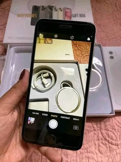 iPhone 8 plus 256 GB only WhatsApp number 0326/87/50/738