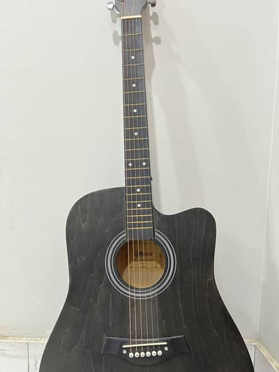 Almost New Guitar for Sale – Bought from Guitar Wood Shop