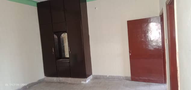 SEPARATE GATE UPPER PORTION FOR RENT